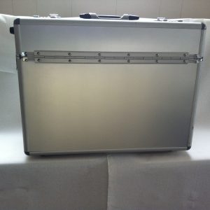 Large Aluminium Trunk Case-0