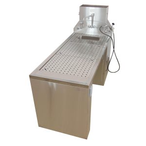 Ventilated Trimming Table - OA700-0