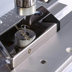 IS200 - Compact Electronic Engraver-0
